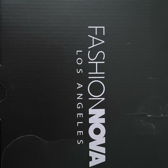 Fashionnova heels - Picture 6 of 6